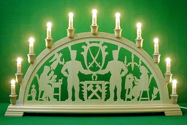 Holzstolz Schwibbogen "Erzgebirge", 11 Kerzen